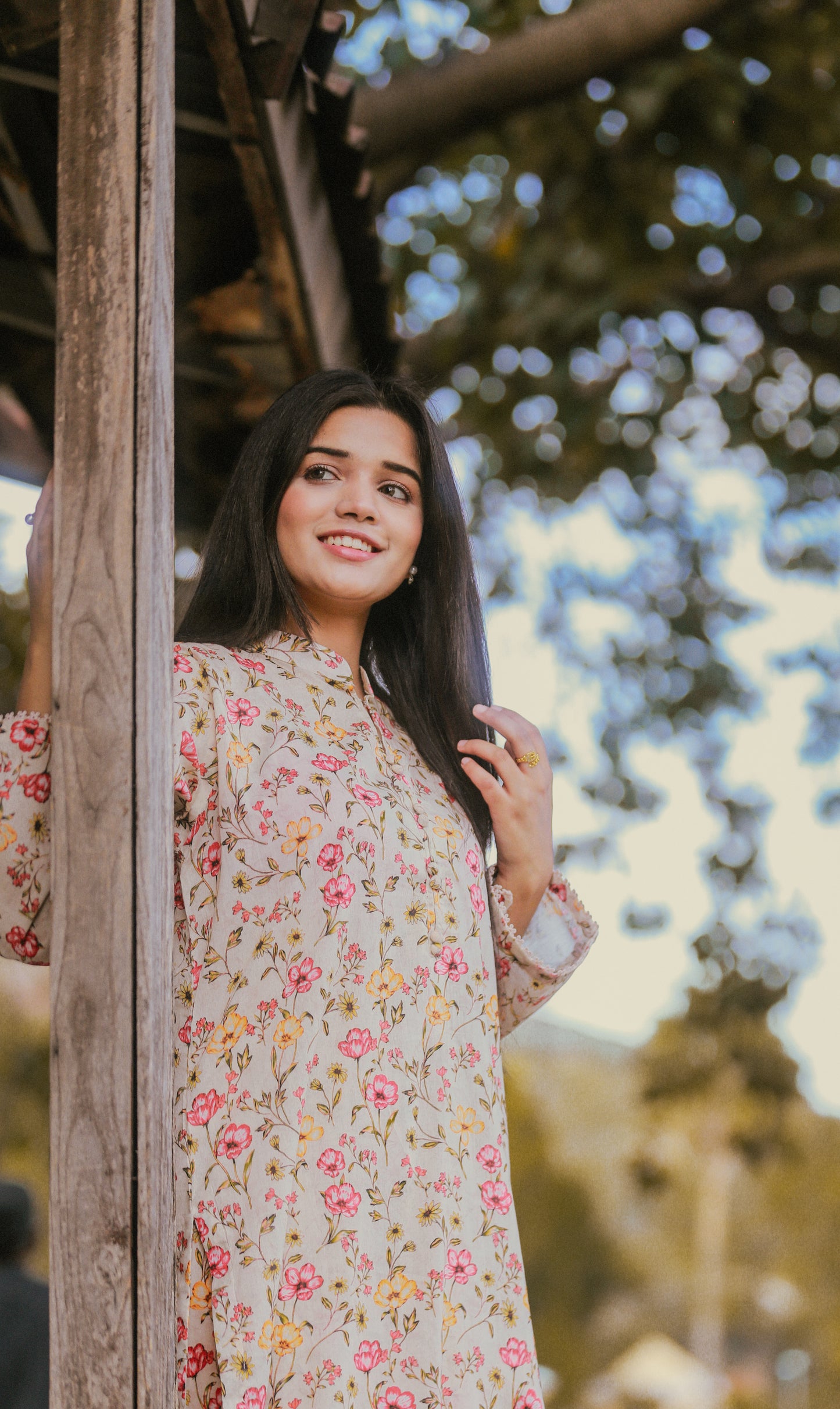 BinNoor Fab Lawn Stitched 2Pcs DE-LA06-P2-S046