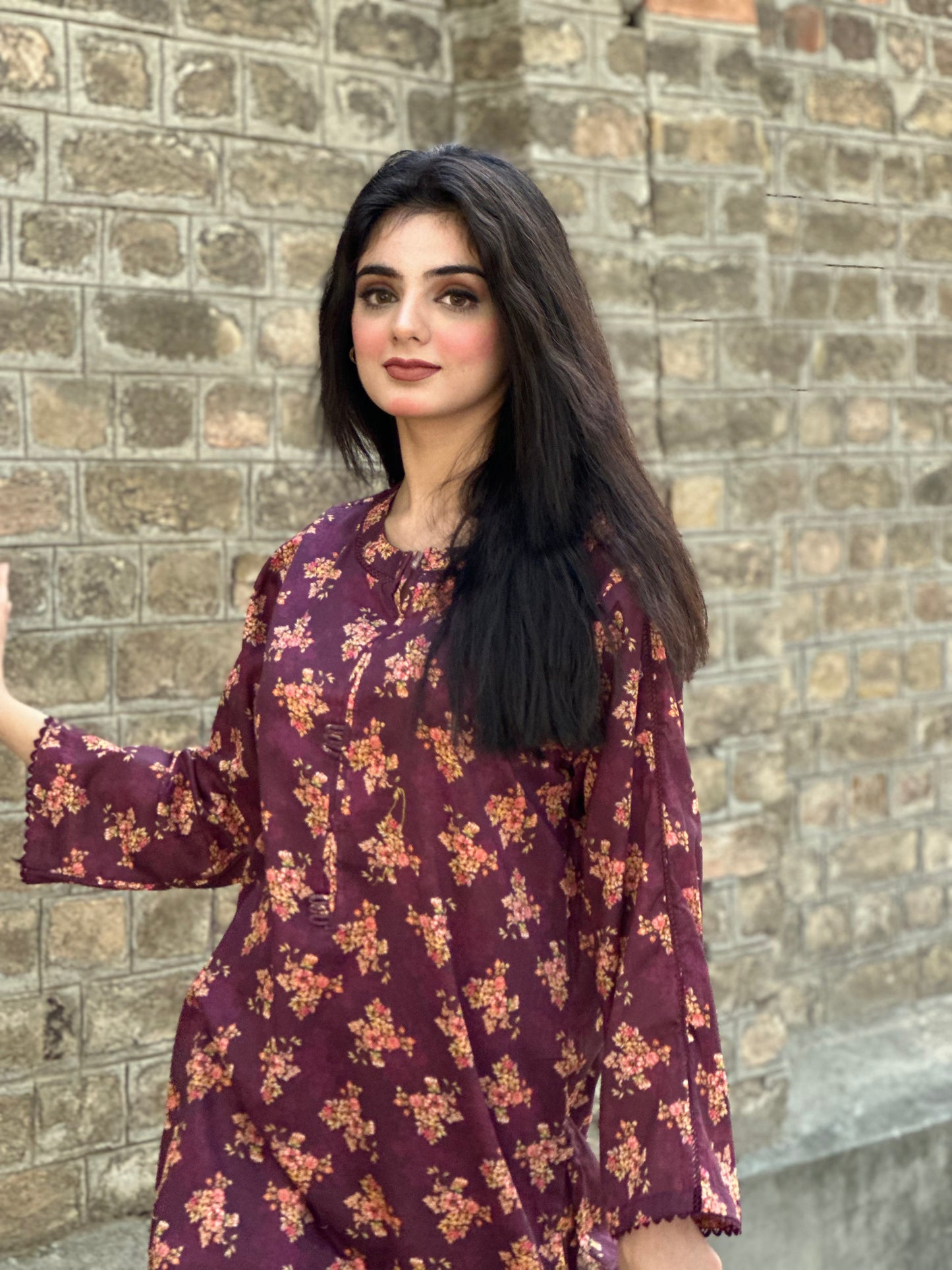 BinNoor Fab Lawn Stitched 2Pcs DE-LA06-P2-S052