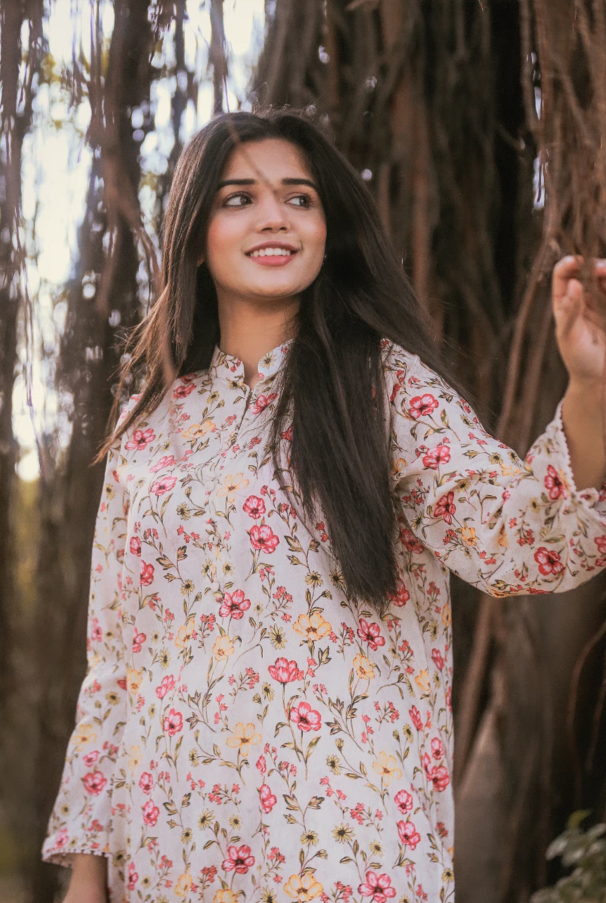 BinNoor Fab Lawn Stitched 2Pcs DE-LA06-P2-S046