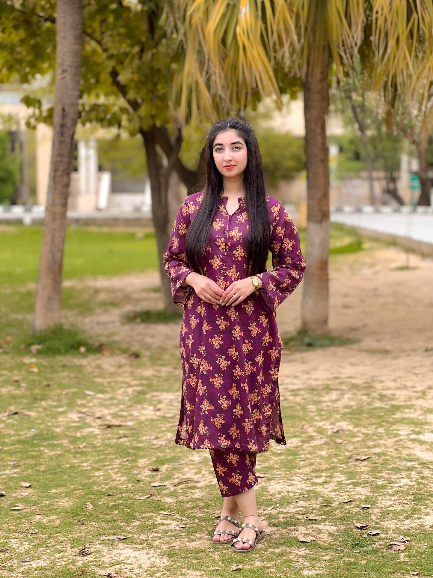 BinNoor Fab Lawn Stitched 2Pcs DE-LA06-P2-S052