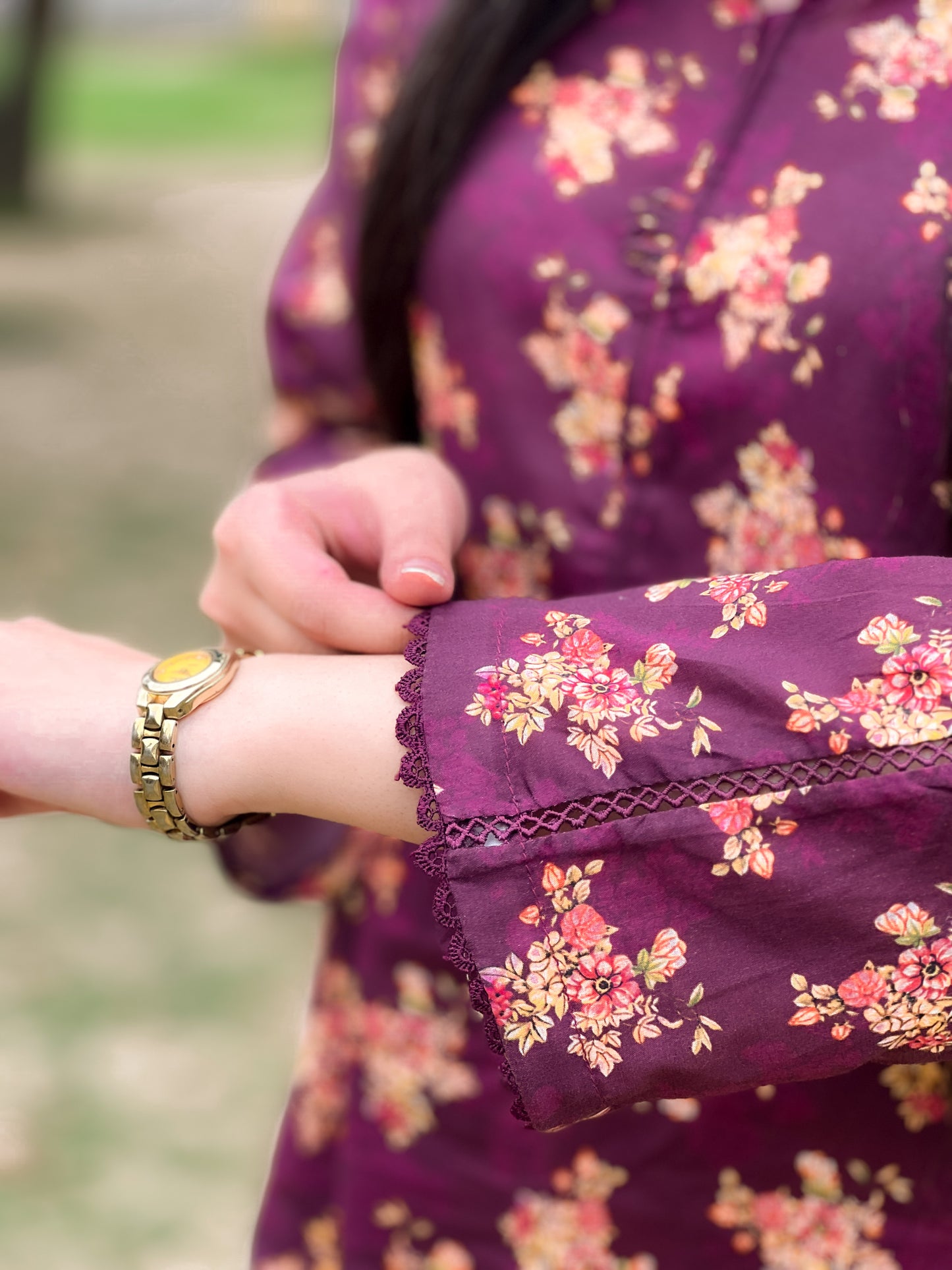 BinNoor Fab Lawn Stitched 2Pcs DE-LA06-P2-S052