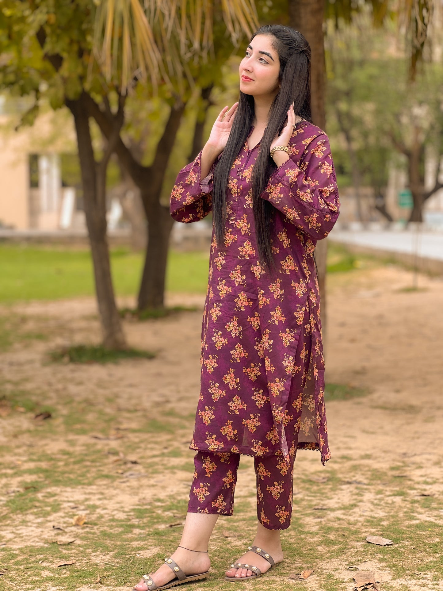 BinNoor Fab Lawn Stitched 2Pcs DE-LA06-P2-S052