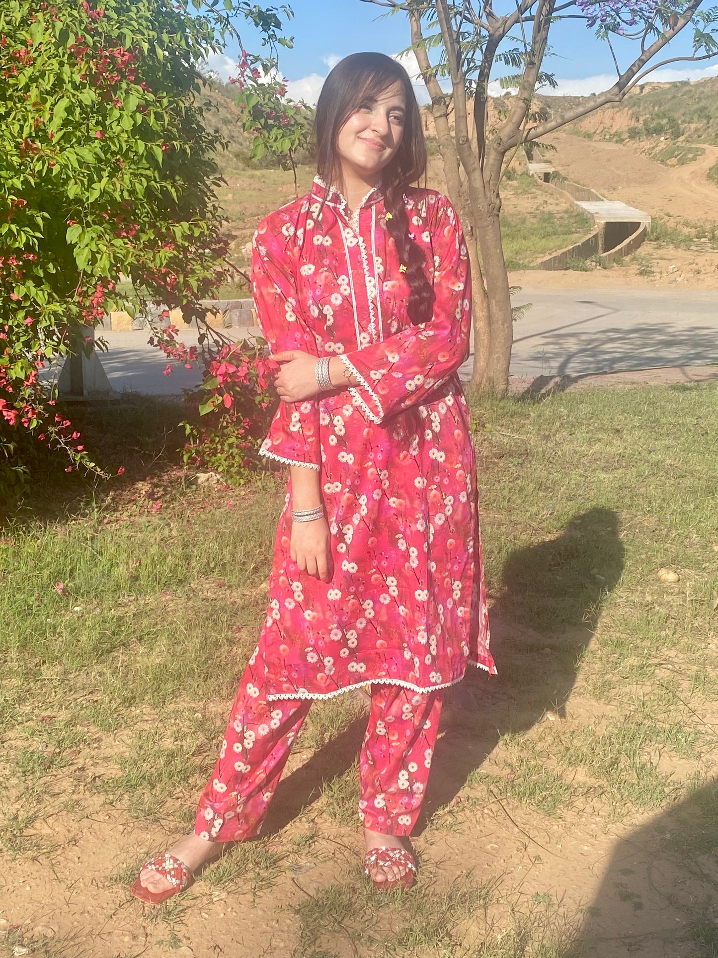 BinNoor Fab Lawn Stitched 2Pcs DE-LA07-P2-S055