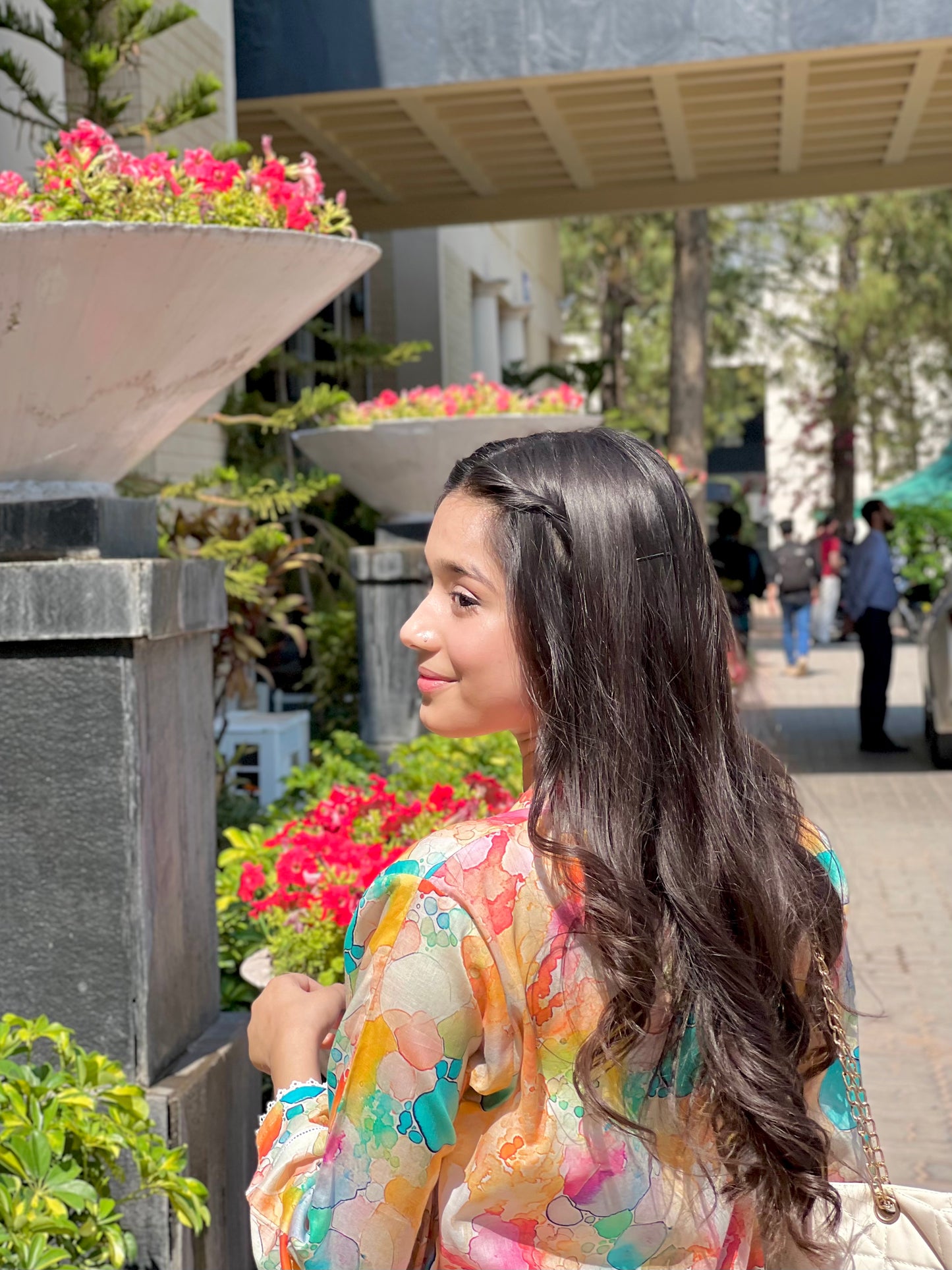 BinNoor Fab Lawn Stitched 2Pcs DE-LA07-P2-S054