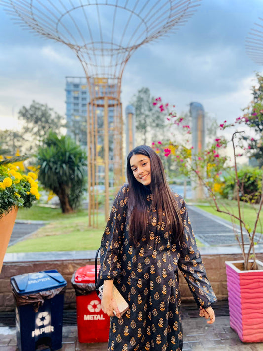 BinNoor Fab Lawn Stitched 2Pcs DE-LA07-P2-S056