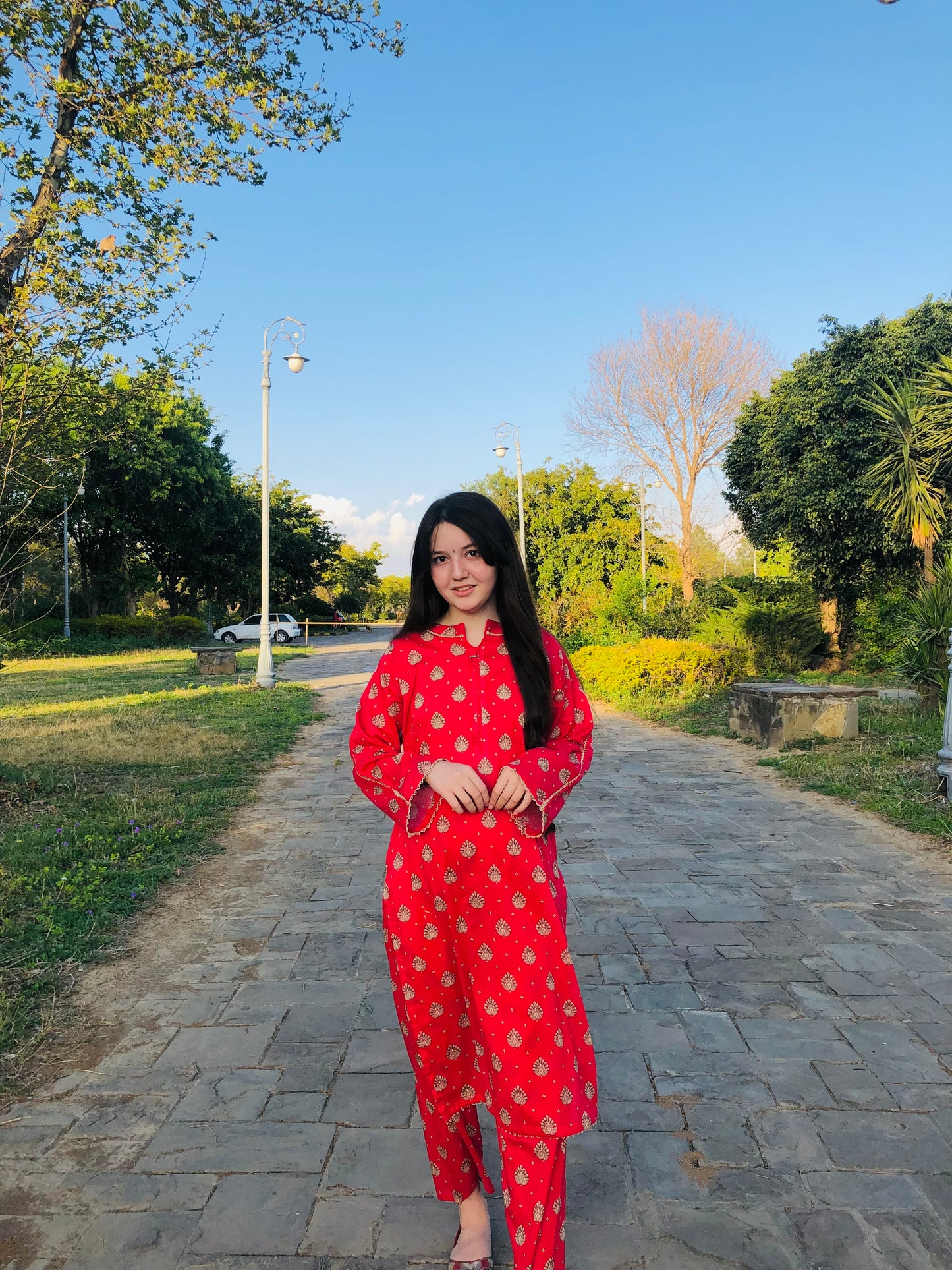 BinNoor Fab Lawn Stitched 2Pcs DE-LA06-P2-S045