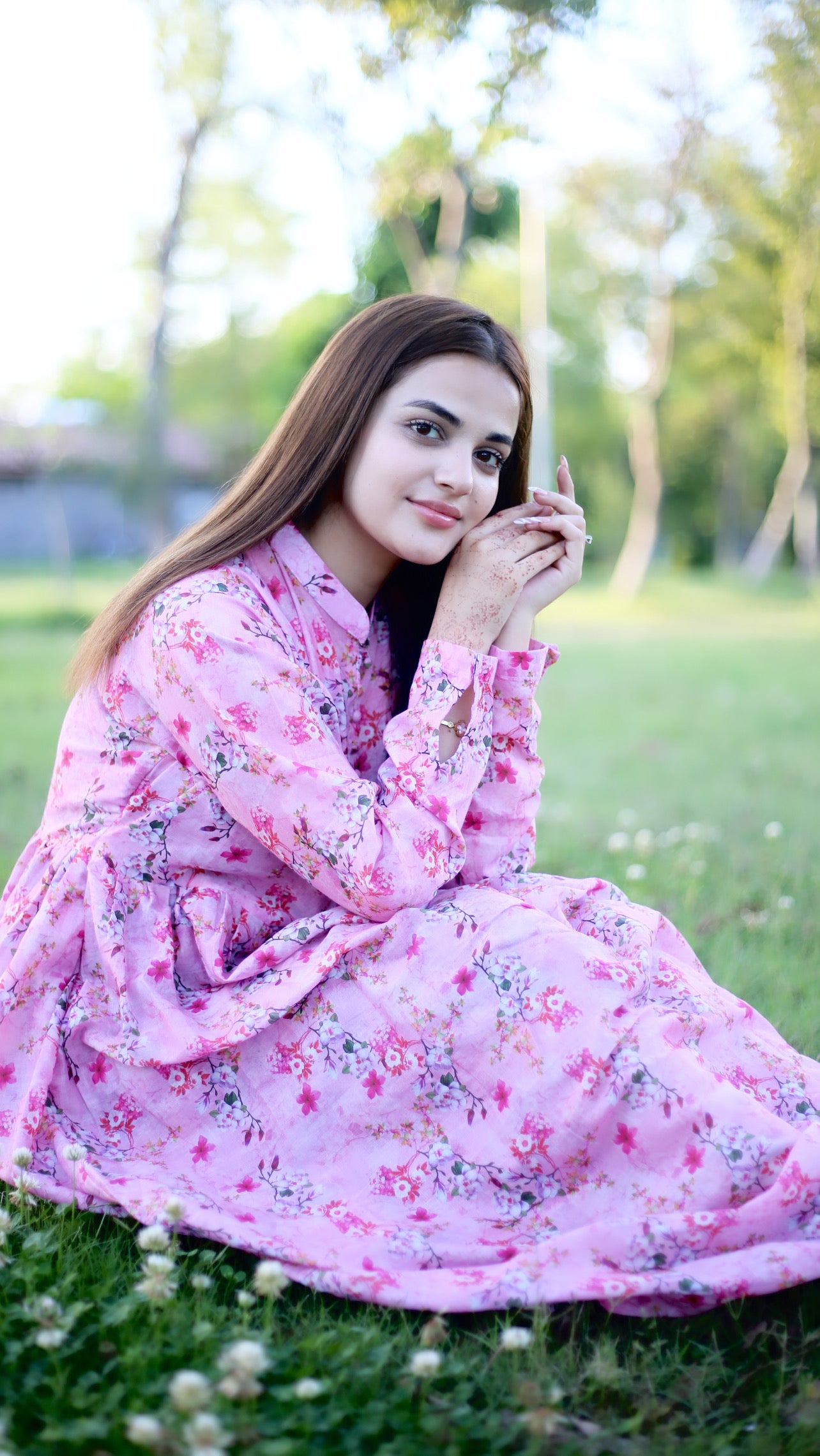 BinNoor Fab Lawn Stitched Maxi DE-LA07-P2-S063