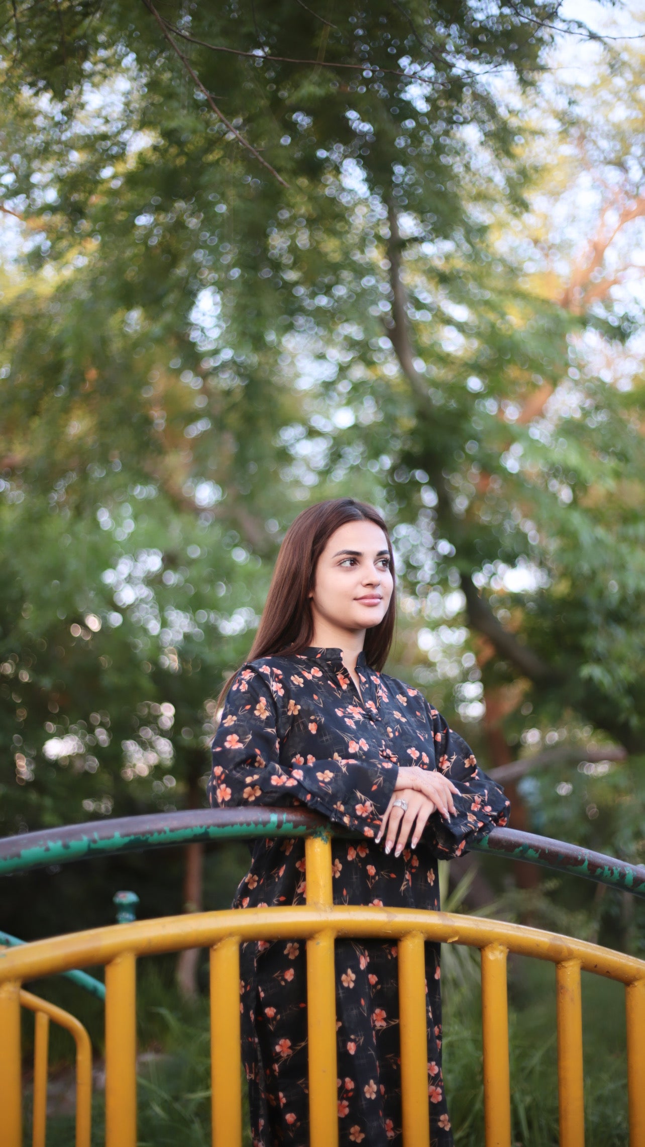 BinNoor Fab Lawn Stitched 2Pcs DE-LA07-P2-S061