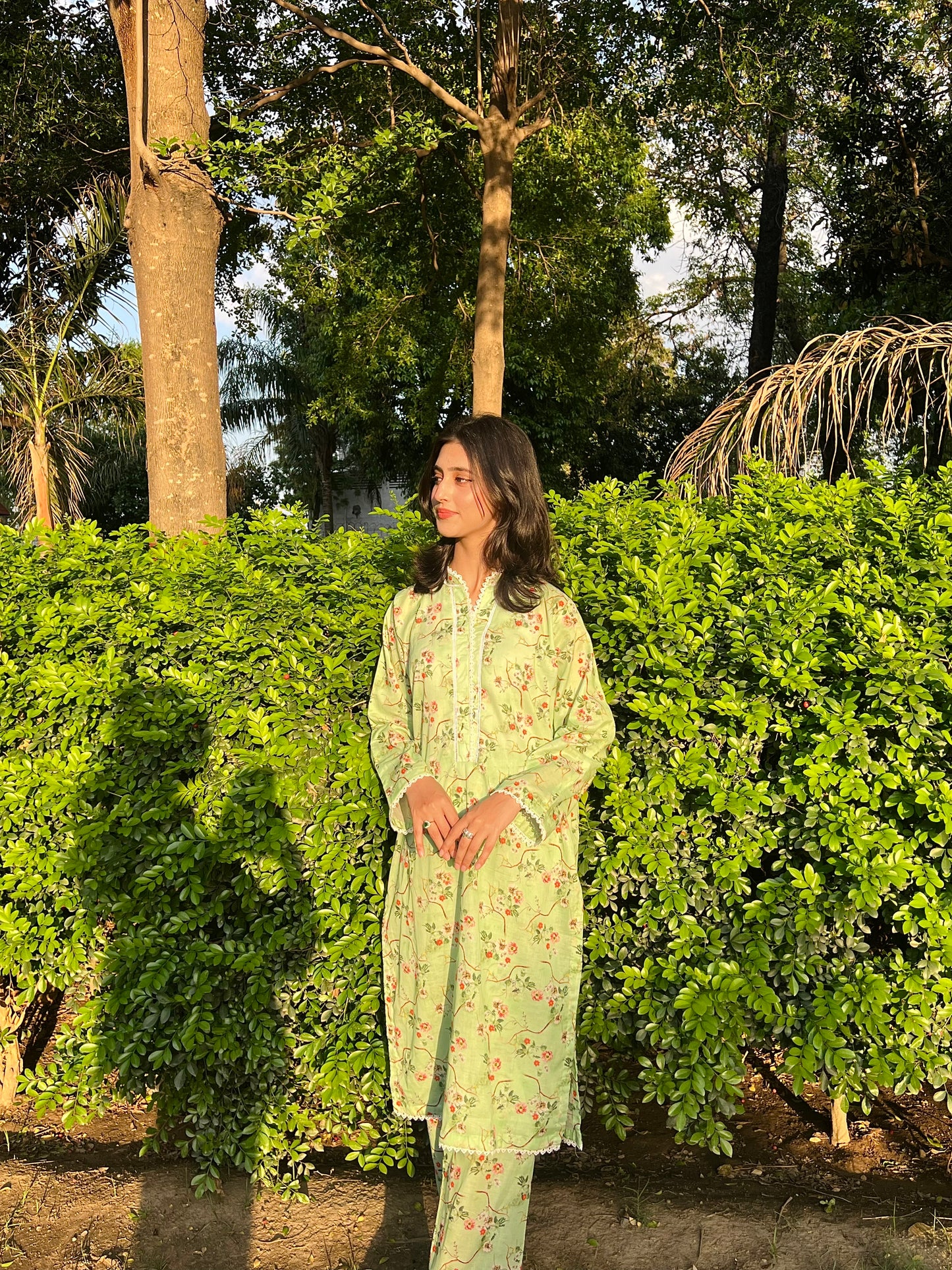 BinNoor Fab Lawn Stitched 2Pcs DE-LA07-P2-S057