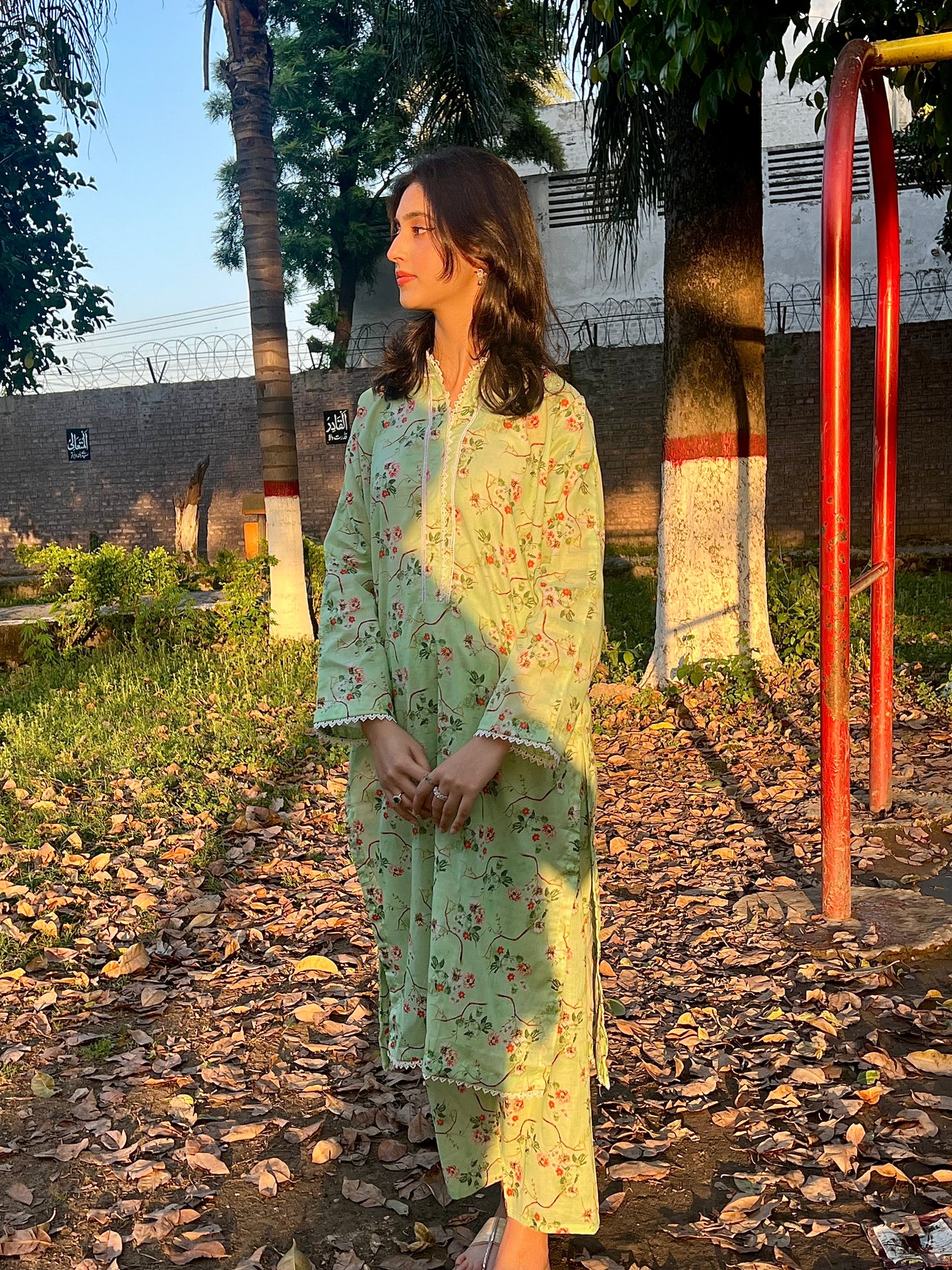BinNoor Fab Lawn Stitched 2Pcs DE-LA07-P2-S057