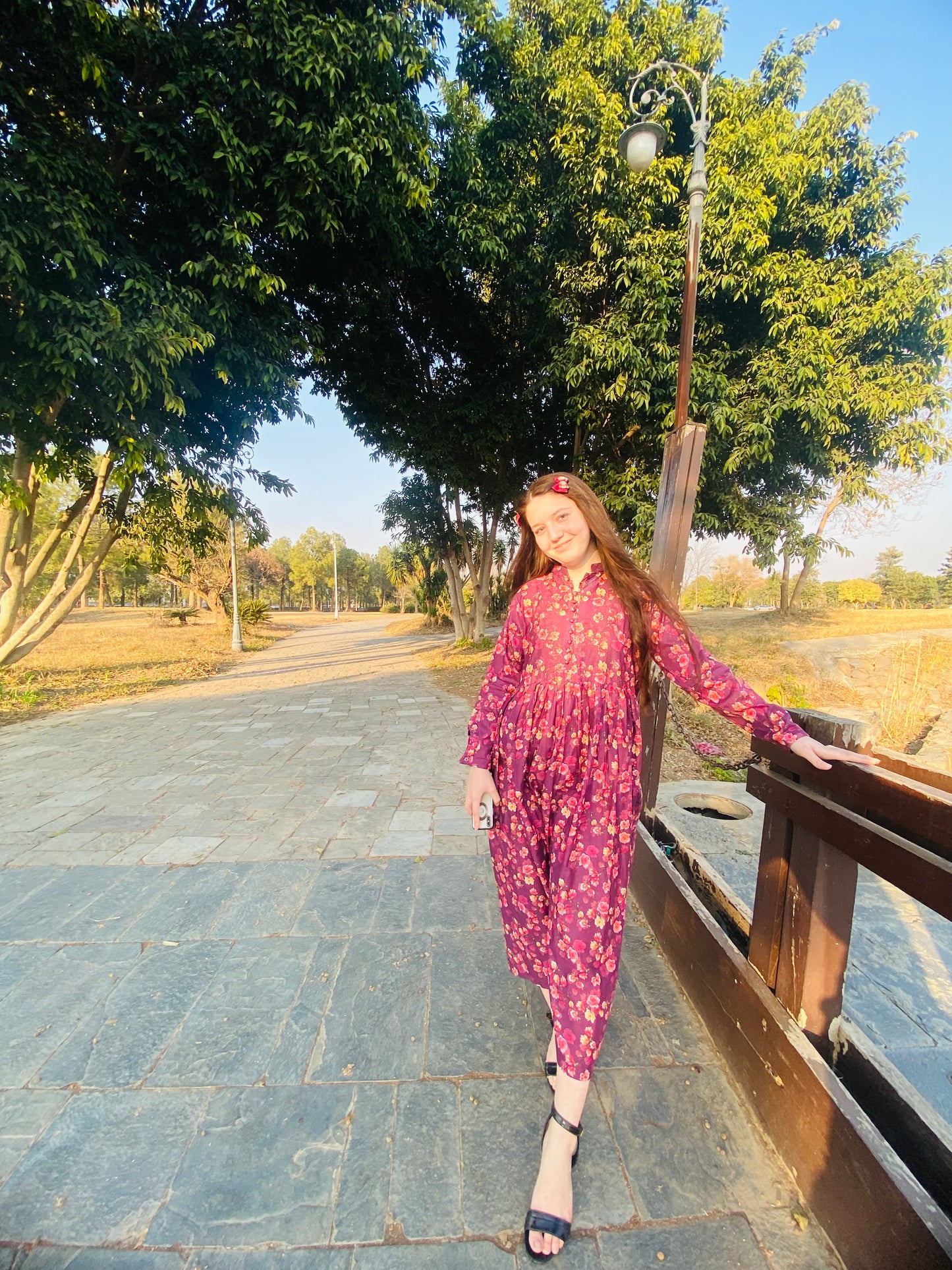 BinNoor Fab Lawn Stitched Maxi DE-LA05-P2-S043