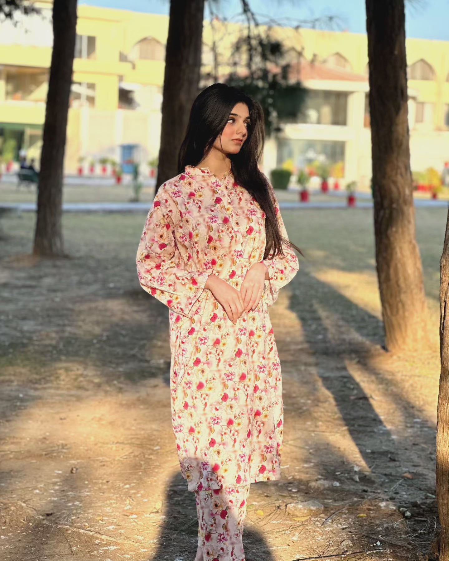 BinNoor Fab Lawn Stitched 2Pcs DE-LA05-P2-S035