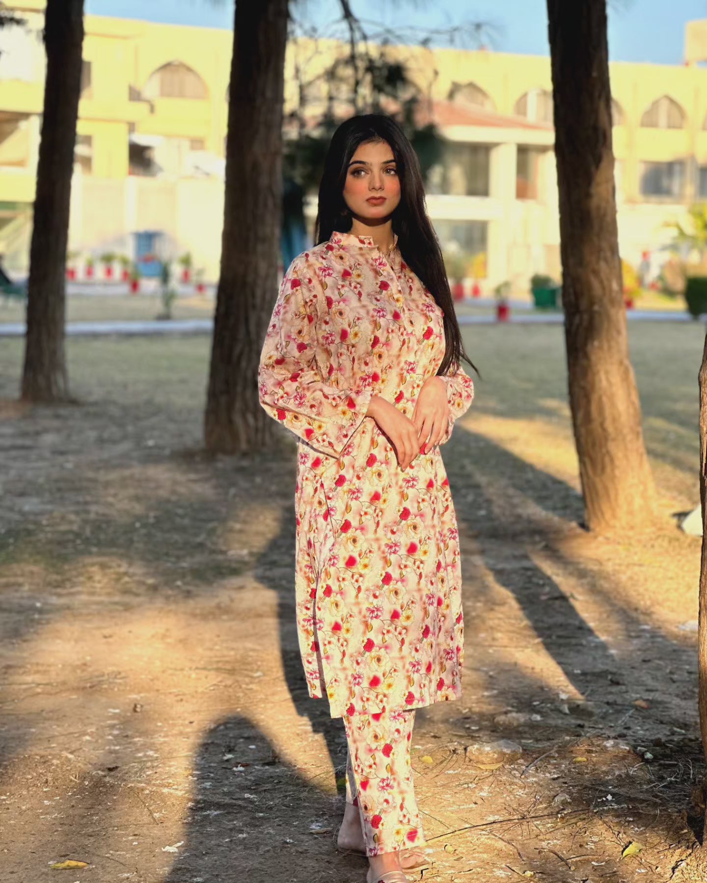 BinNoor Fab Lawn Stitched 2Pcs DE-LA05-P2-S035