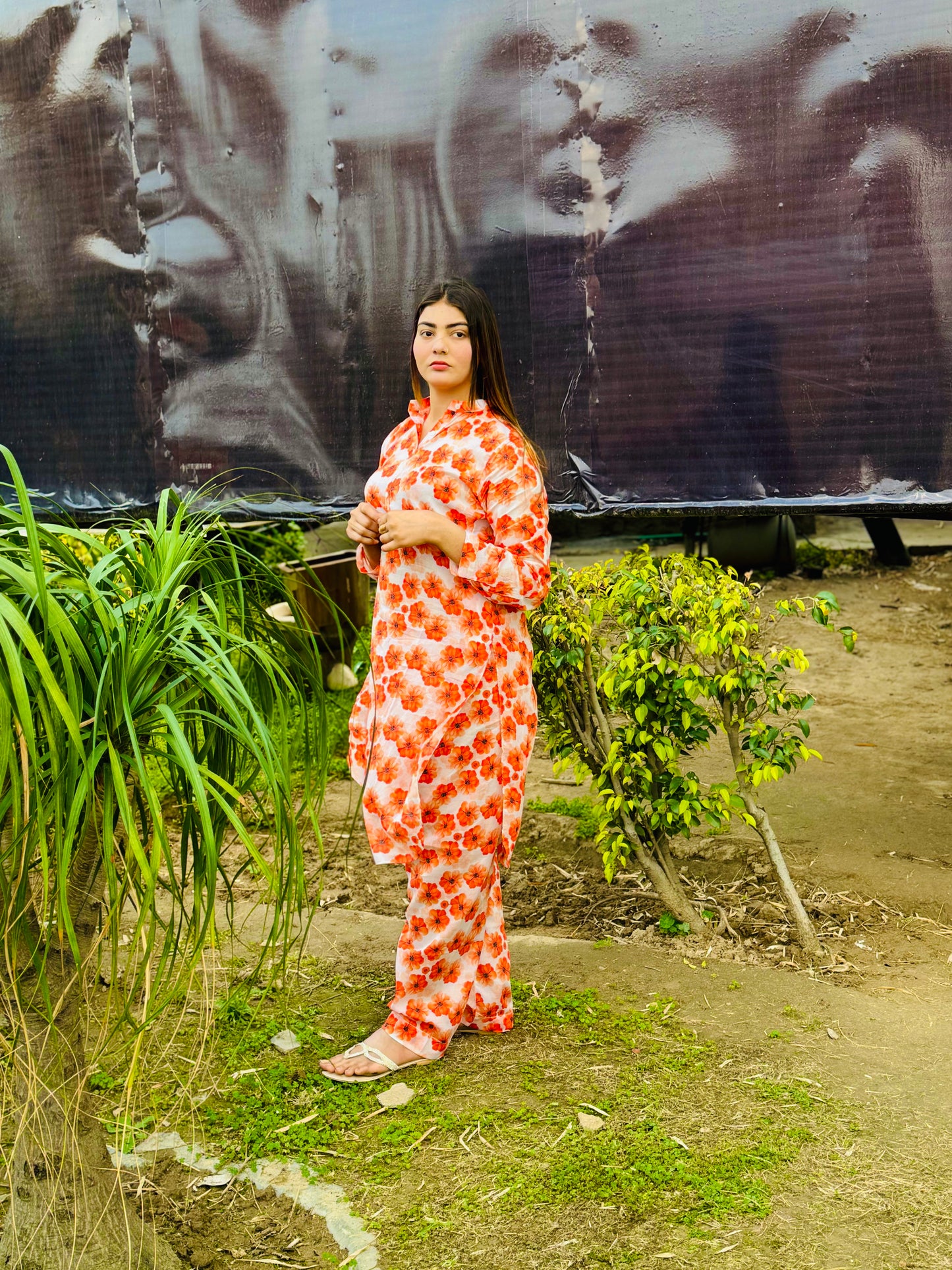 BinNoor Fab Lawn Stitched 2Pcs DE-LA08-P2-S072