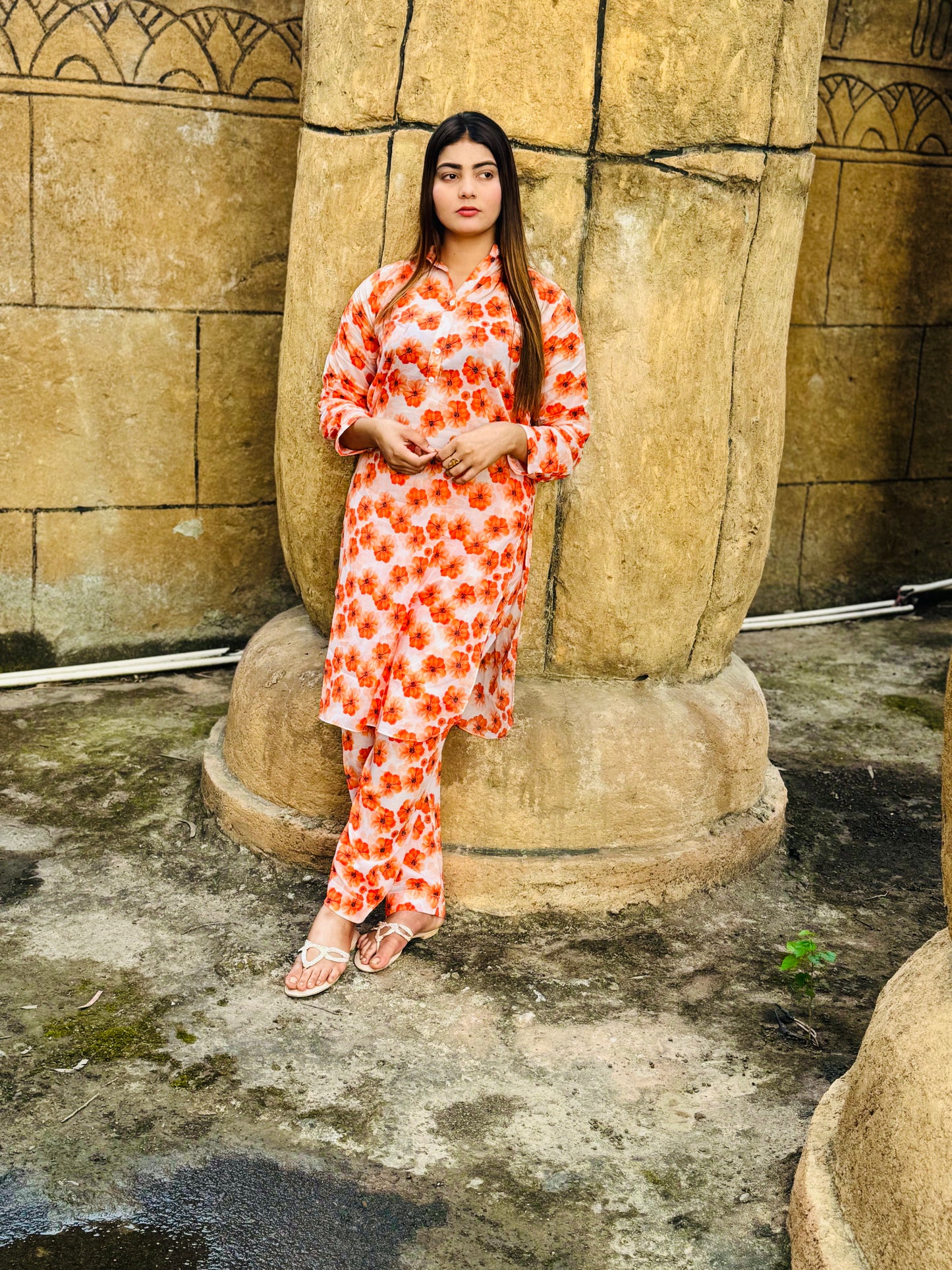 BinNoor Fab Lawn Stitched 2Pcs DE-LA08-P2-S072