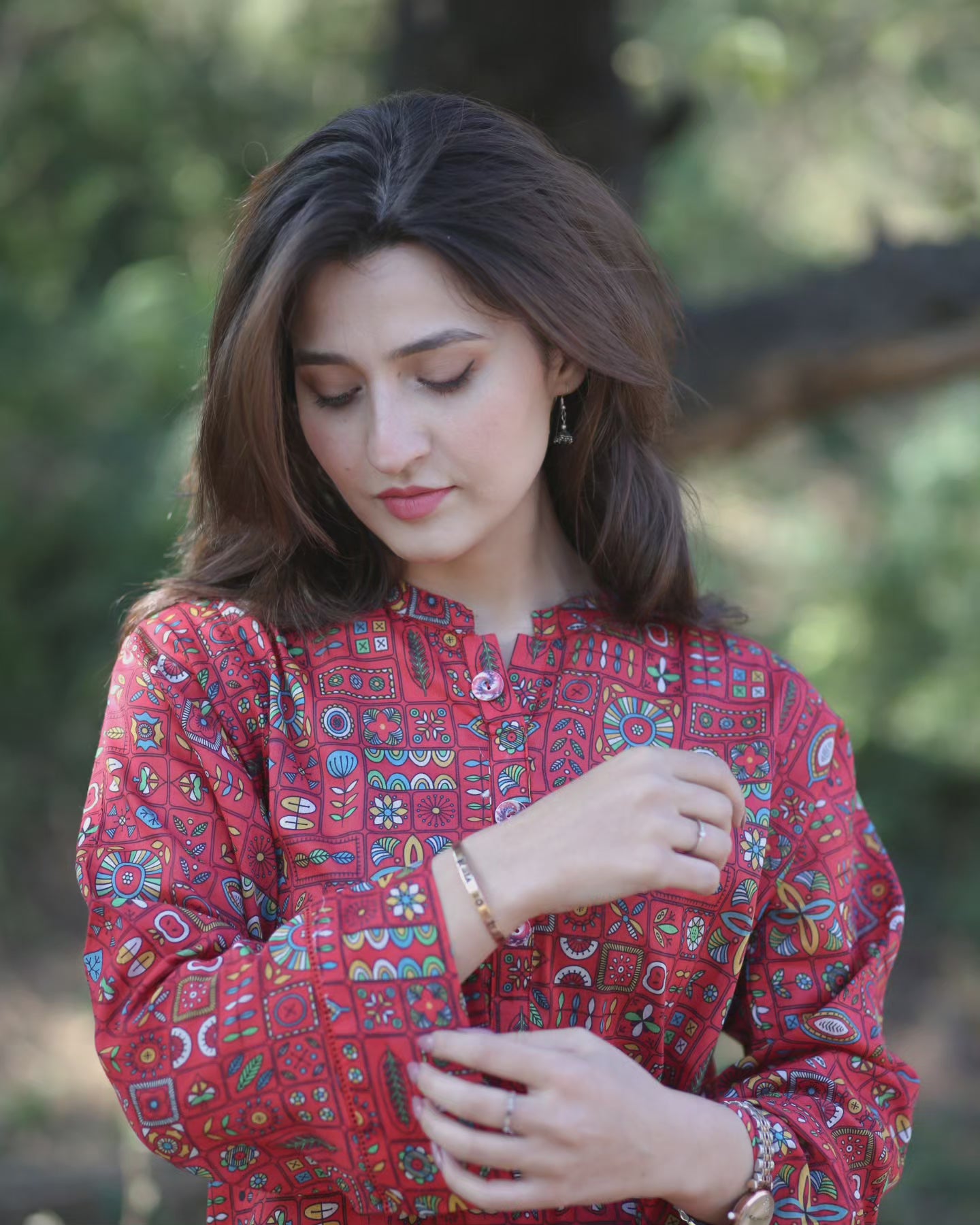 BinNoor Fab Lawn Stitched 2Pcs DE-LA05-P2-S039