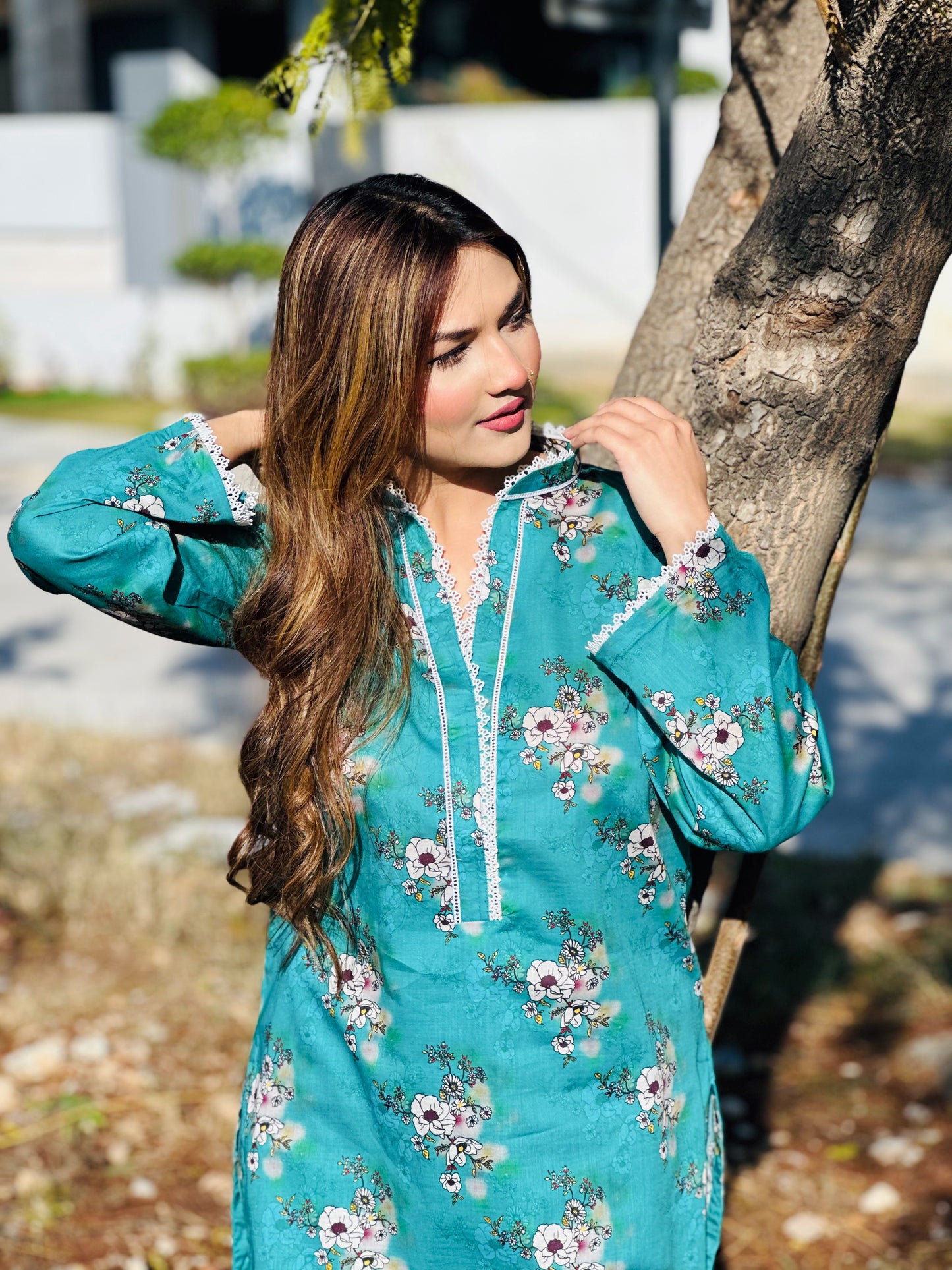 BinNoor Fab Lawn Stitched 2Pcs DE-LA05-P2-S031