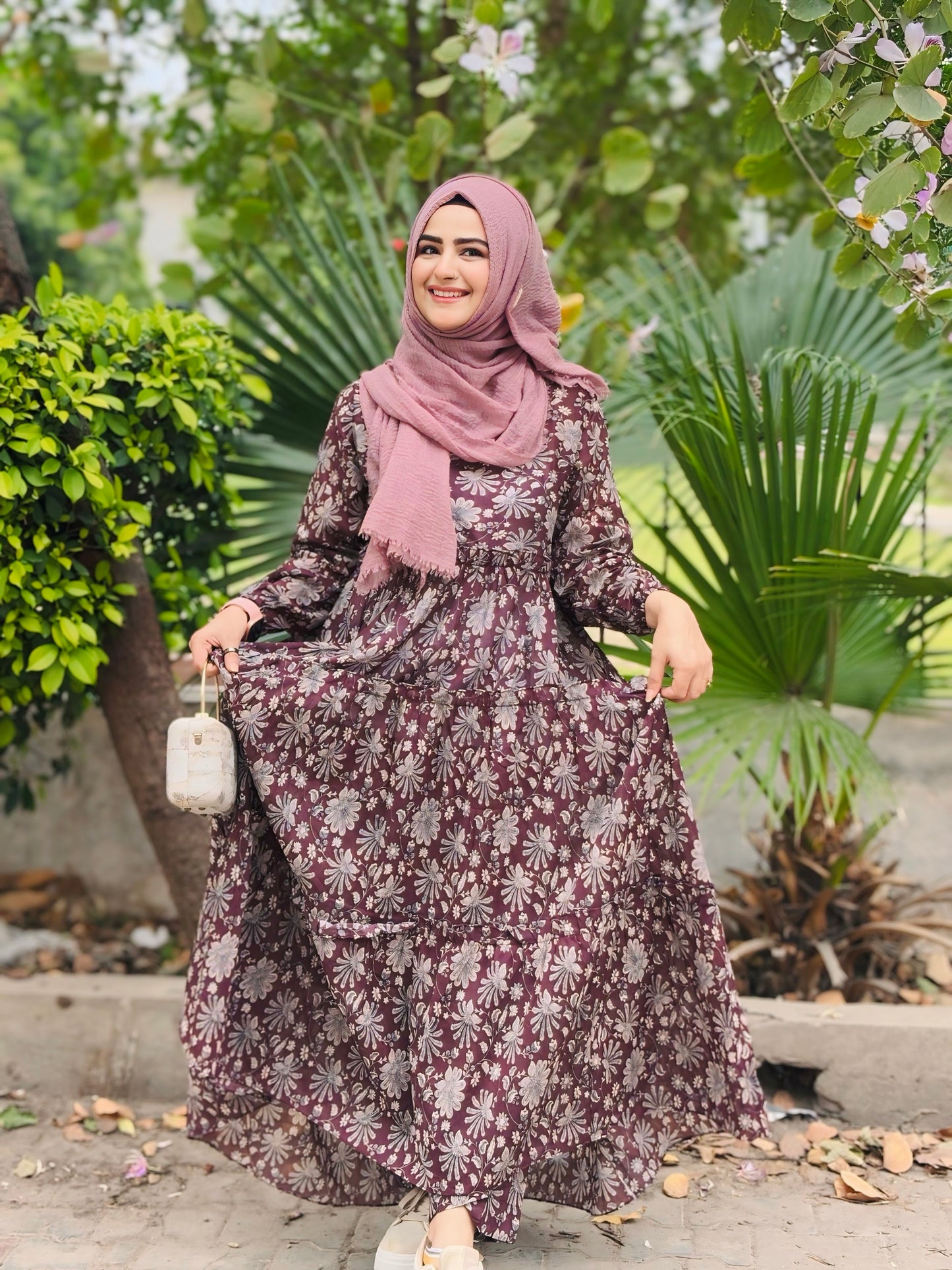 BinNoor Fab Lawn Stitched 2Pcs DE-LA08-P2-S081