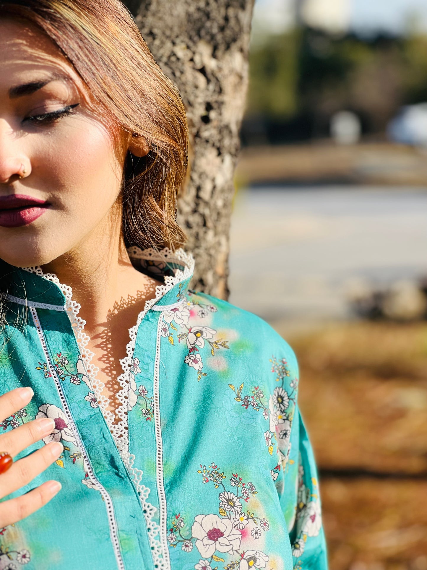 BinNoor Fab Lawn Stitched 2Pcs DE-LA05-P2-S031