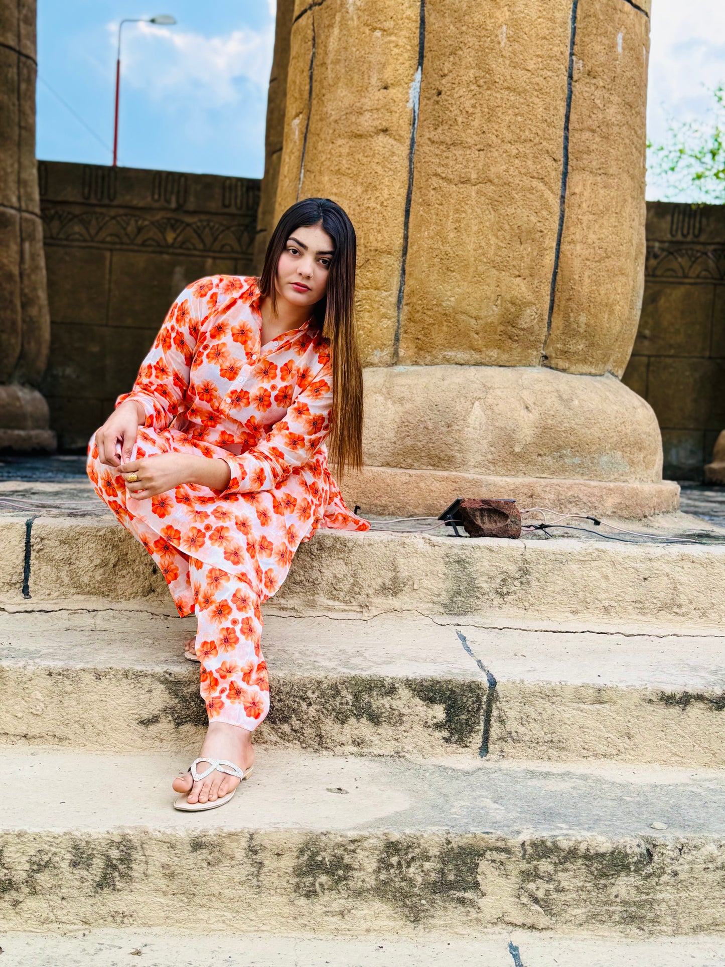 BinNoor Fab Lawn Stitched 2Pcs DE-LA08-P2-S072