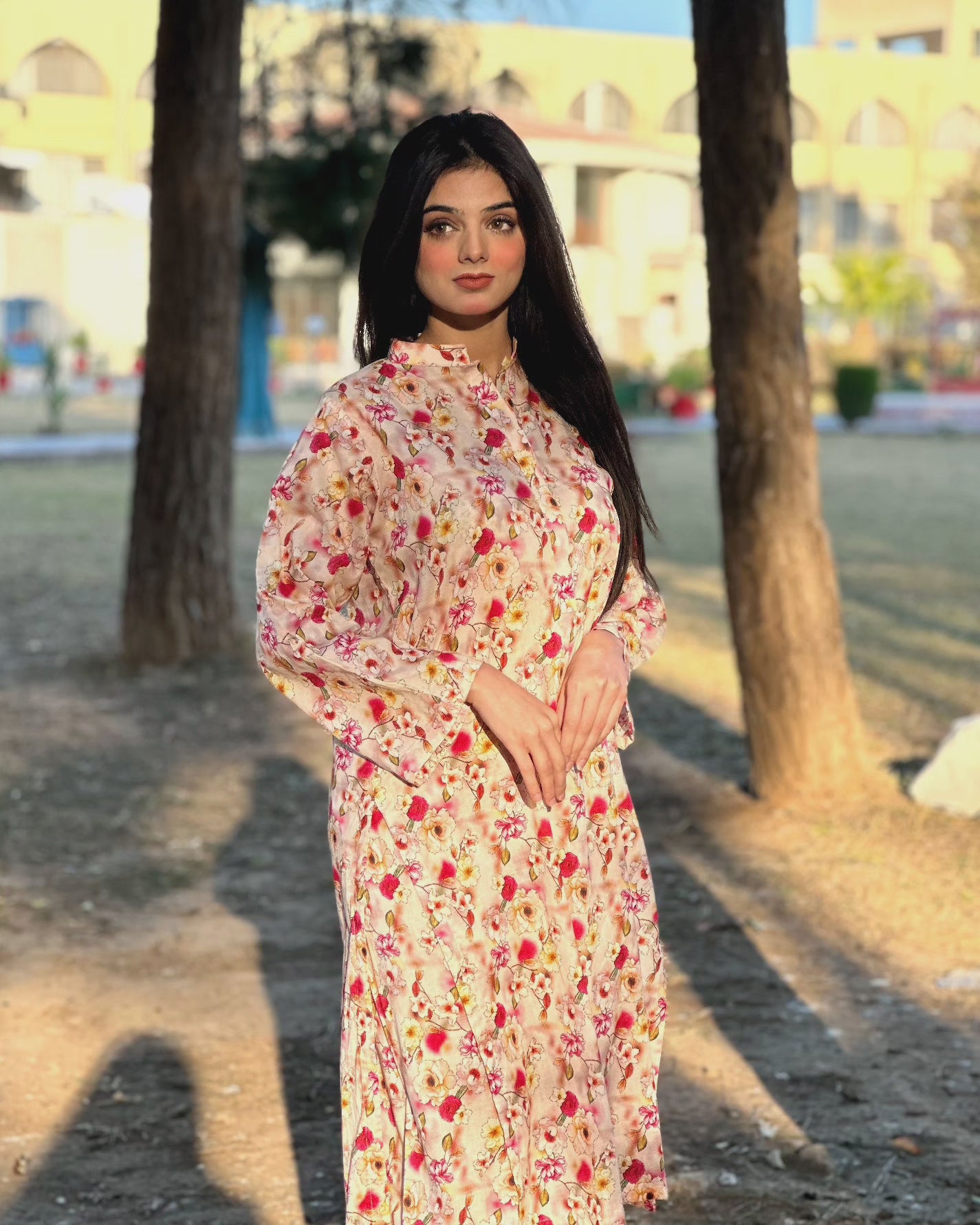 BinNoor Fab Lawn Stitched 2Pcs DE-LA05-P2-S035