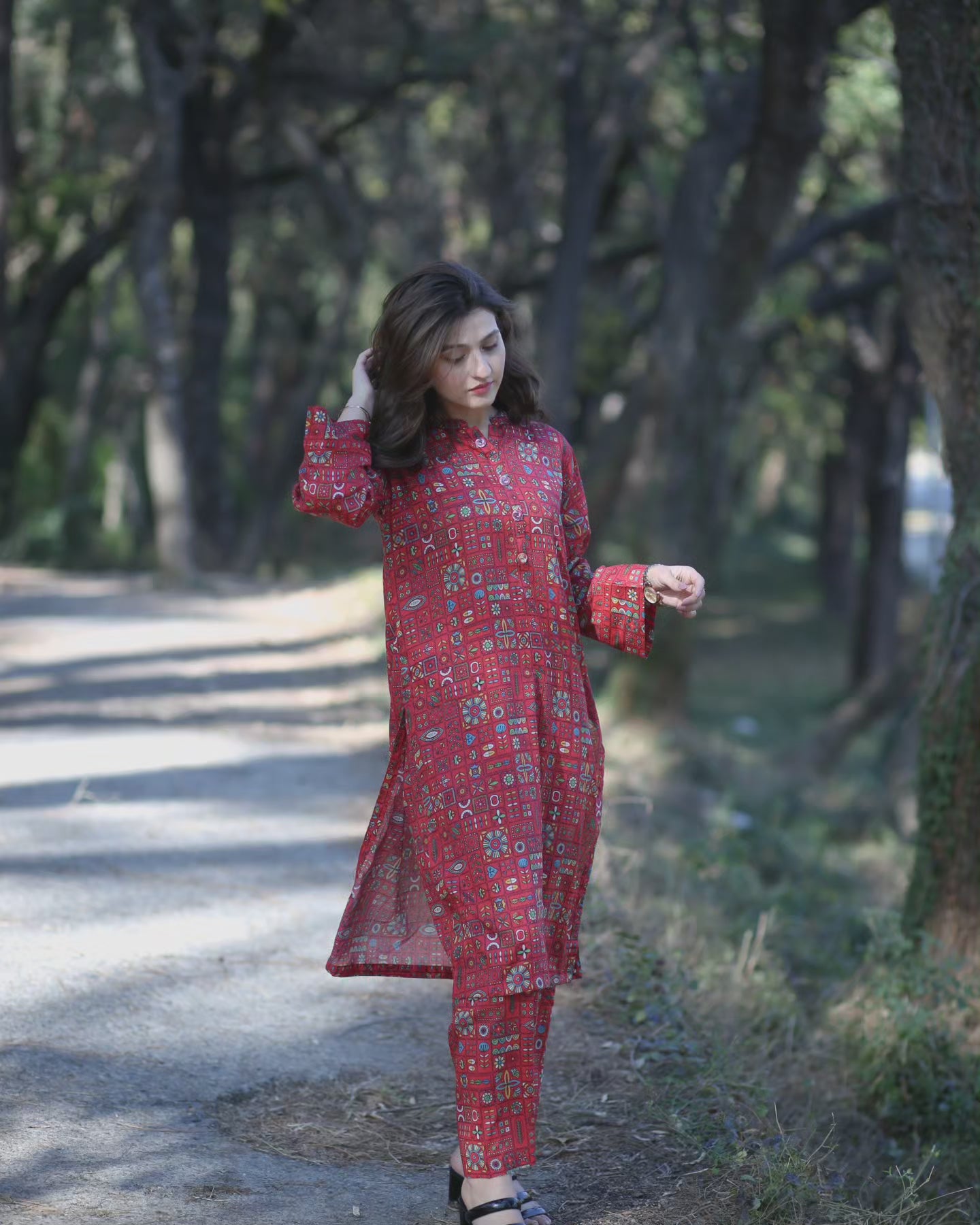 BinNoor Fab Lawn Stitched 2Pcs DE-LA05-P2-S039