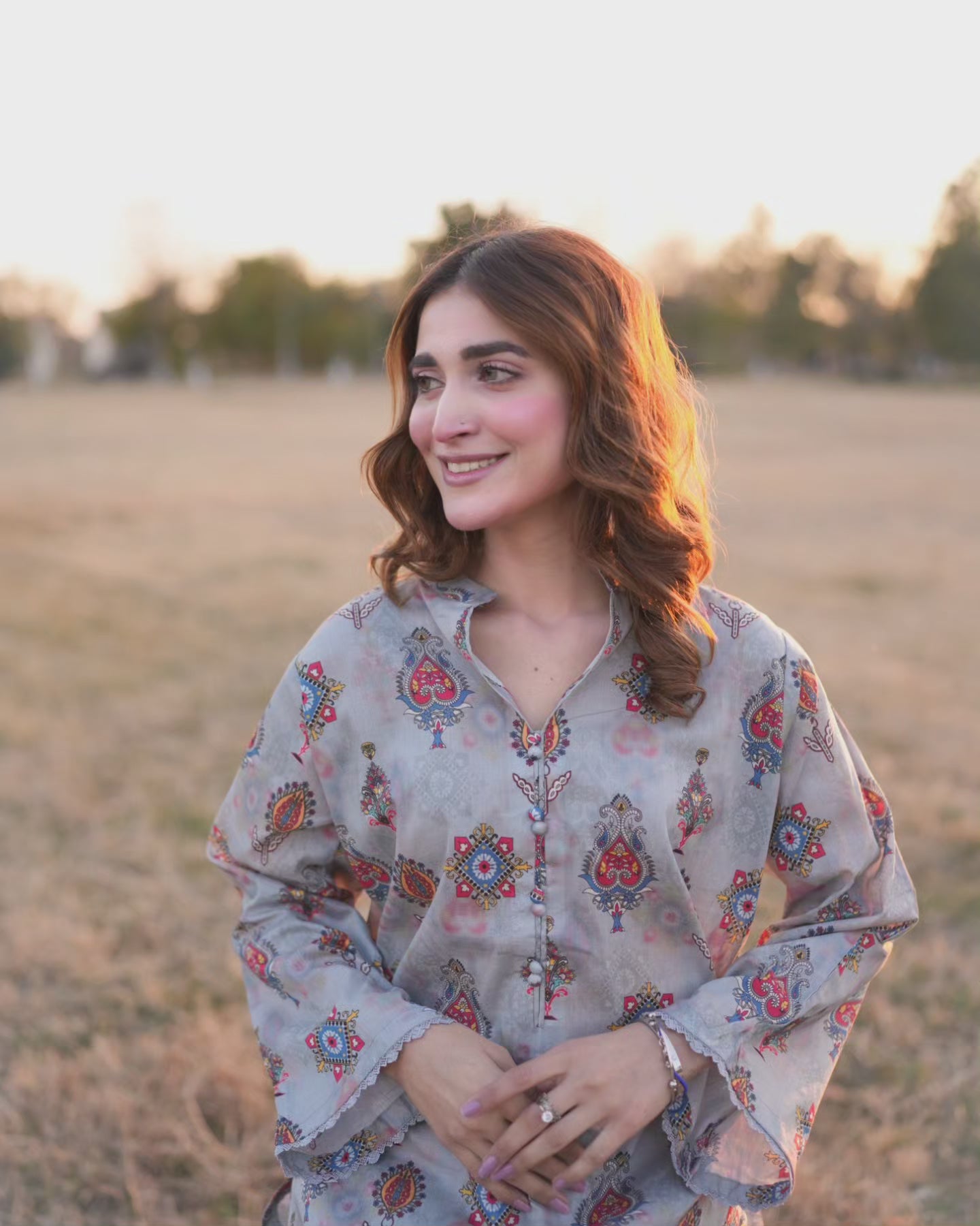 BinNoor Fab Lawn Stitched 2Pcs DE-LA05-P2-S041