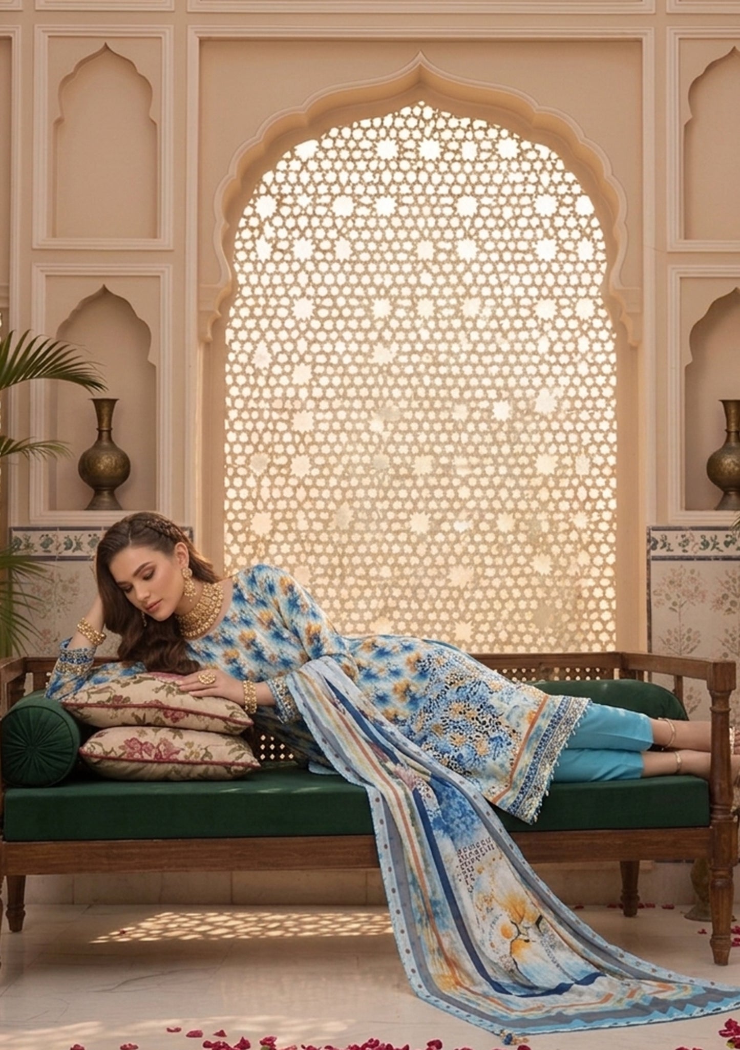 Nayab 3Pcs DE-LA56-EP30546