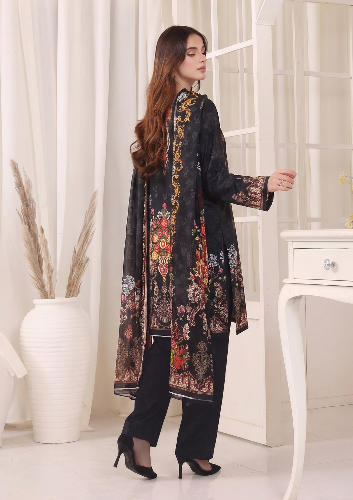 Laraib 3Pcs DE-LA72-P30707
